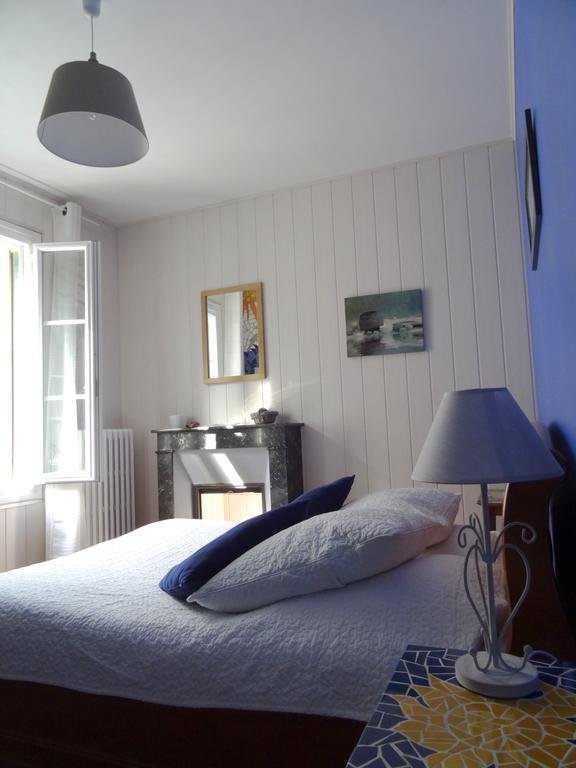 Le Petit Jardin Yoyo Hotel Monts Exterior foto